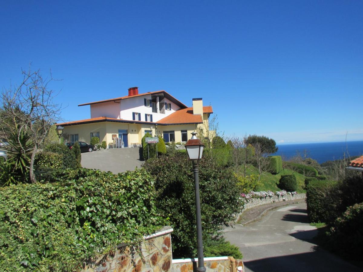 Hotel Ermintxo Ea Buitenkant foto